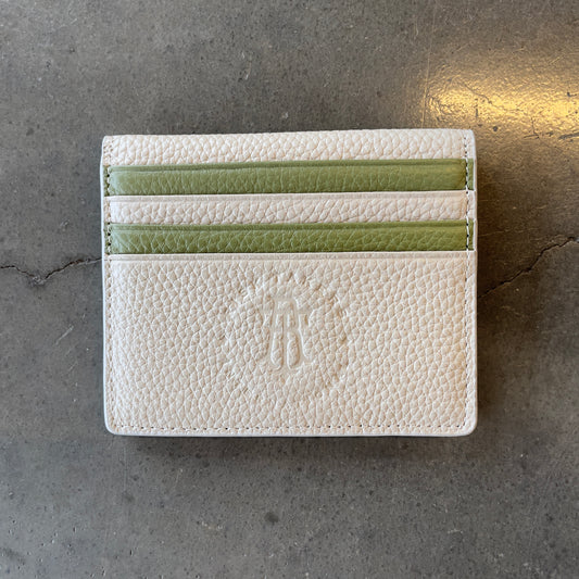 Bi-fold wallet